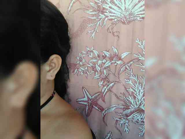 hornylittleprincess69