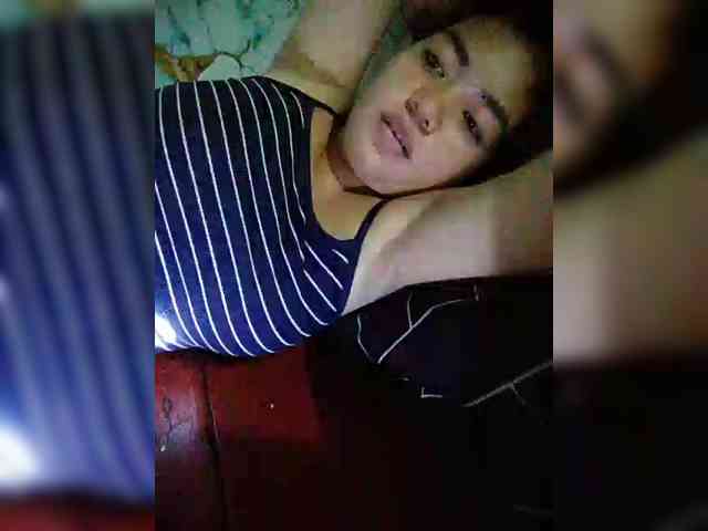 hornylittleprincess69 webcam