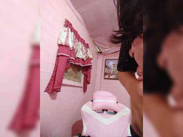 hornylittleprincess69 webcam