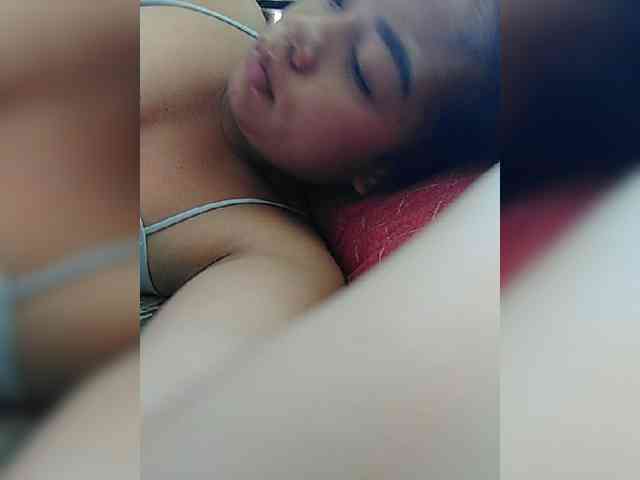 hornylittleprincess69 webcam