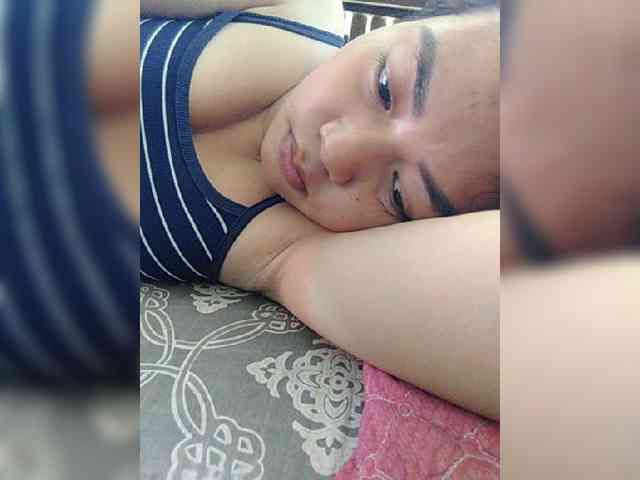 hornylittleprincess69 webcam