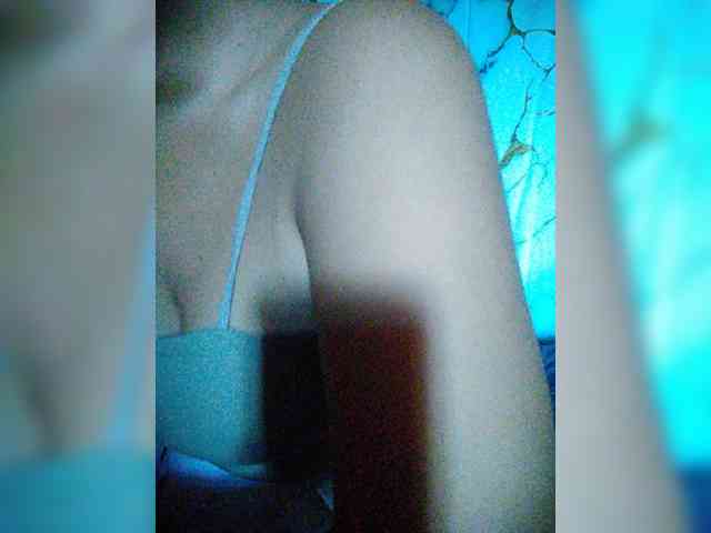 hornylittleprincess69