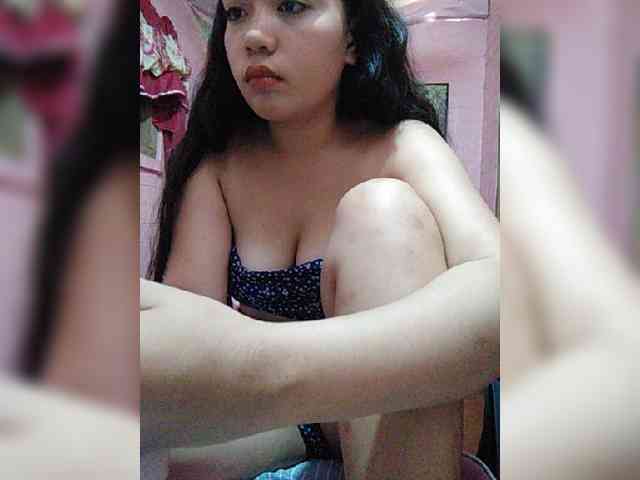 hornylittleprincess69 webcam