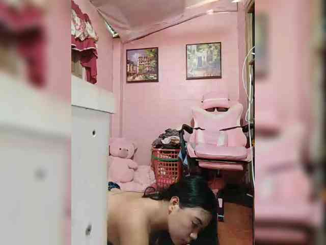 hornylittleprincess69 webcam