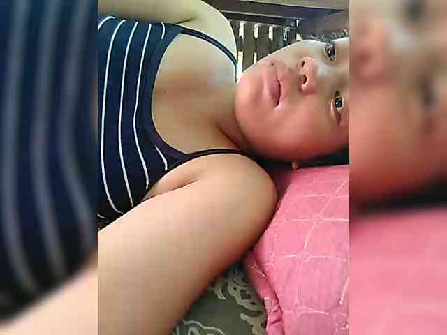 hornylittleprincess69 webcam