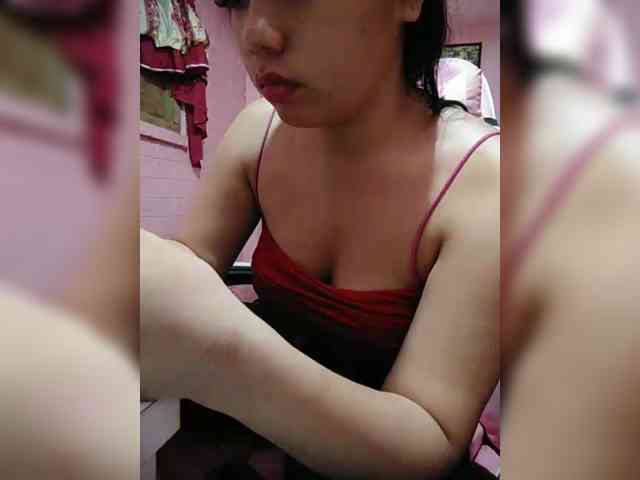 hornylittleprincess69