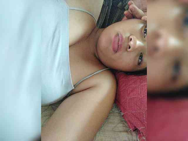 hornylittleprincess69