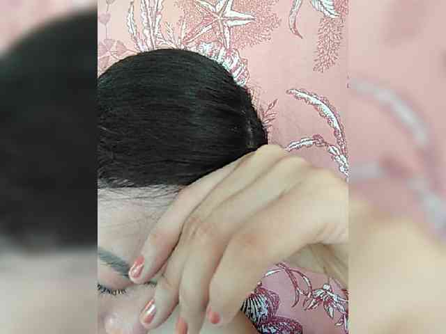 hornylittleprincess69