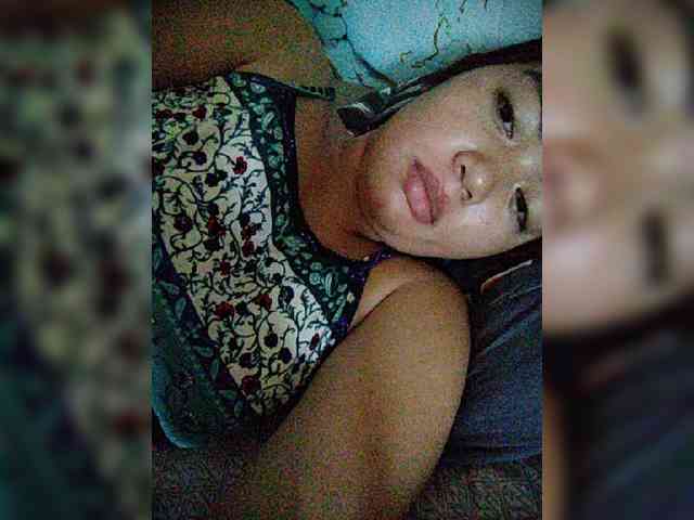 hornylittleprincess69 webcam