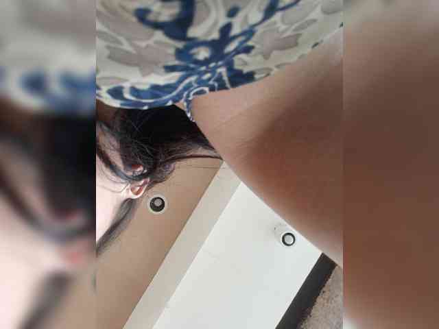 hornylittleprincess69 webcam