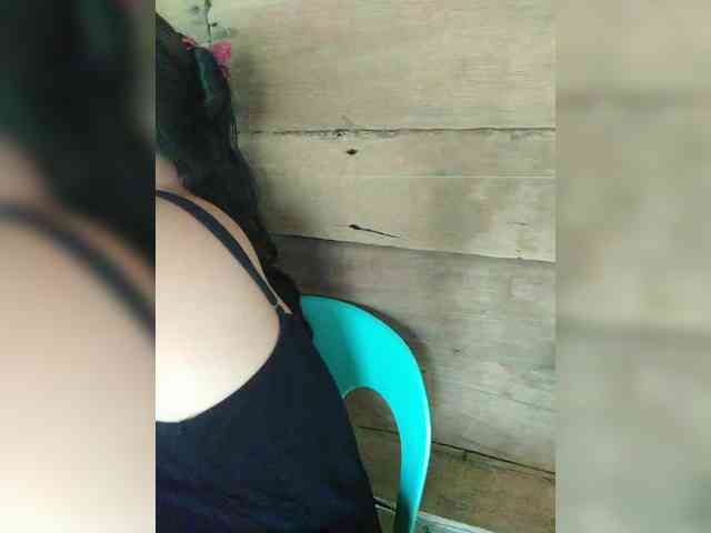 hornylittleprincess69 webcam