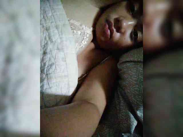 hornylittleprincess69 webcam