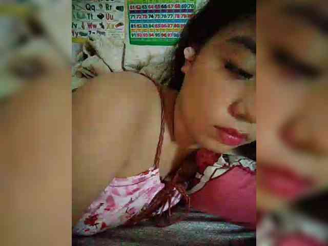 hornylittleprincess69