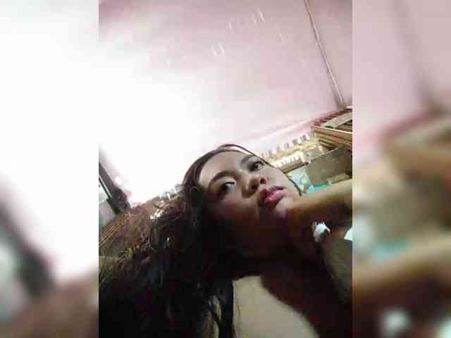 hornylittleprincess69