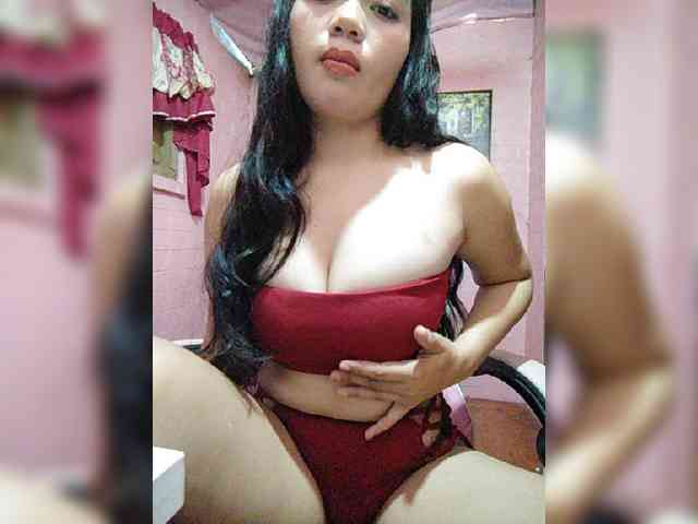 hornylittleprincess69