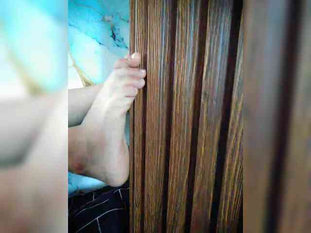 hornylittleprincess69 webcam