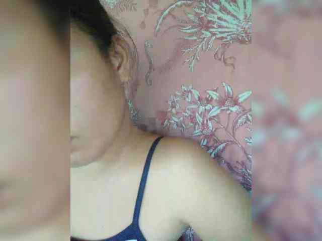 hornylittleprincess69