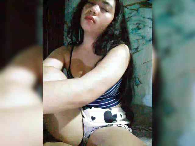 hornylittleprincess69 webcam