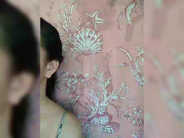 hornylittleprincess69 webcam