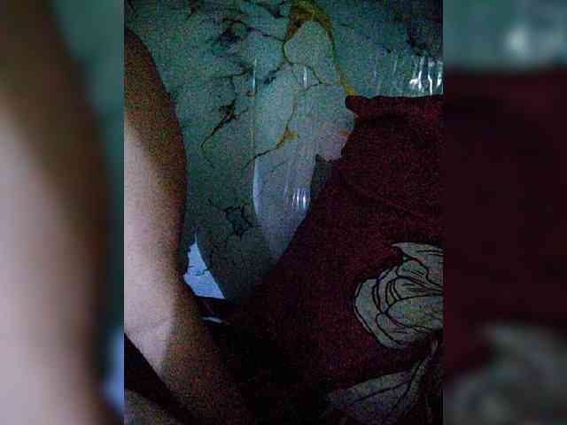hornylittleprincess69