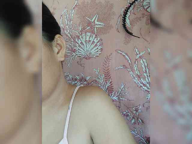 hornylittleprincess69 webcam