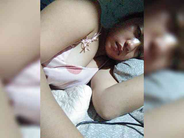 hornylittleprincess69 webcam