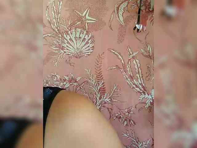 hornylittleprincess69 webcam