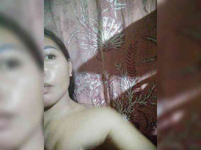 hornylittleprincess69 webcam