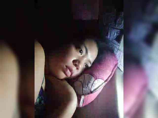 hornylittleprincess69 webcam