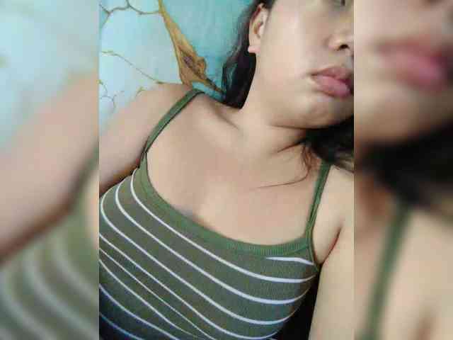 hornylittleprincess69 webcam