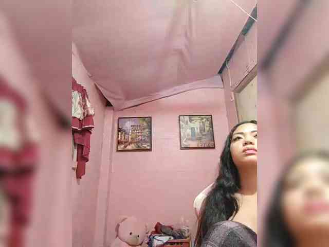 hornylittleprincess69 webcam