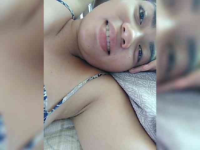 hornylittleprincess69 webcam