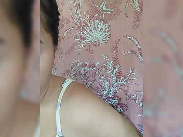 hornylittleprincess69 webcam