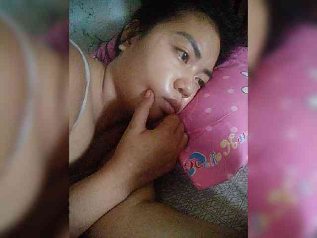 hornylittleprincess69 webcam
