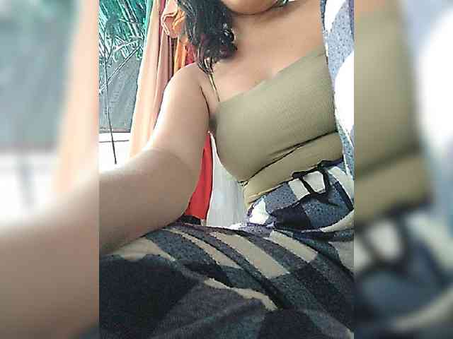 hornylittleprincess69