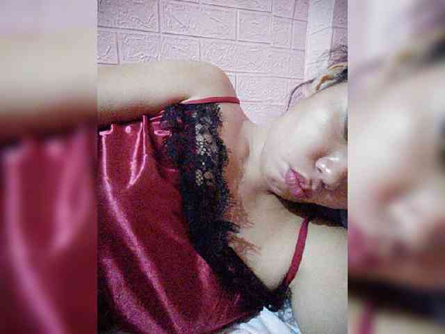 hornylittleprincess69 webcam
