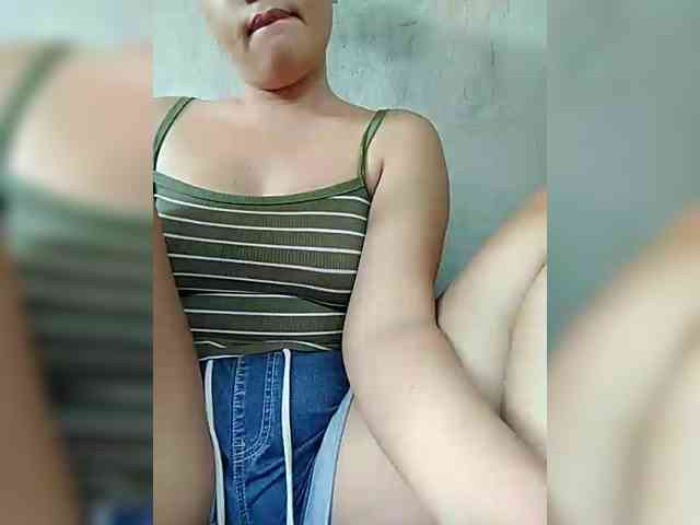 hornylittleprincess69 webcam