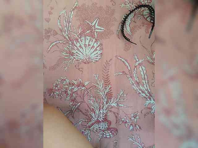 hornylittleprincess69 webcam