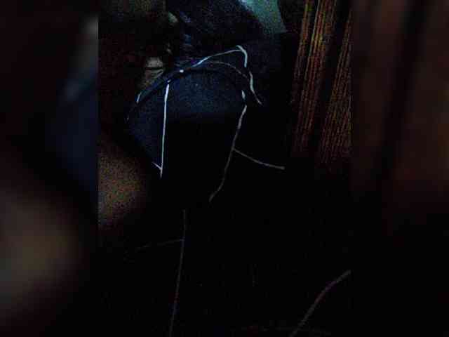 hornylittleprincess69