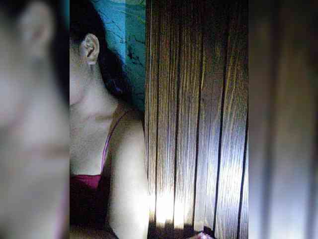 hornylittleprincess69 webcam