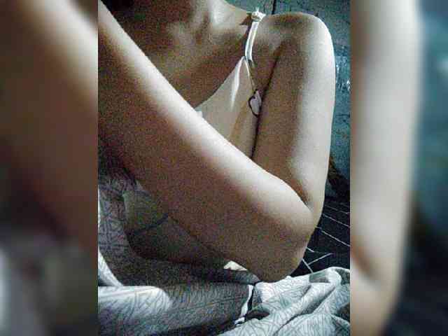 hornylittleprincess69 webcam