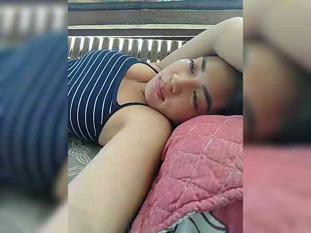 hornylittleprincess69 webcam