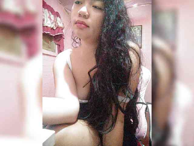 hornylittleprincess69 webcam