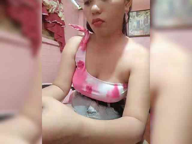 hornylittleprincess69 webcam