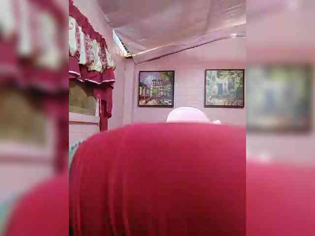 hornylittleprincess69 webcam