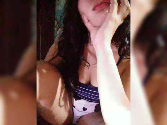 hornylittleprincess69 webcam