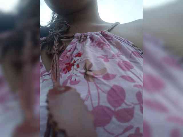 hornylittleprincess69 webcam