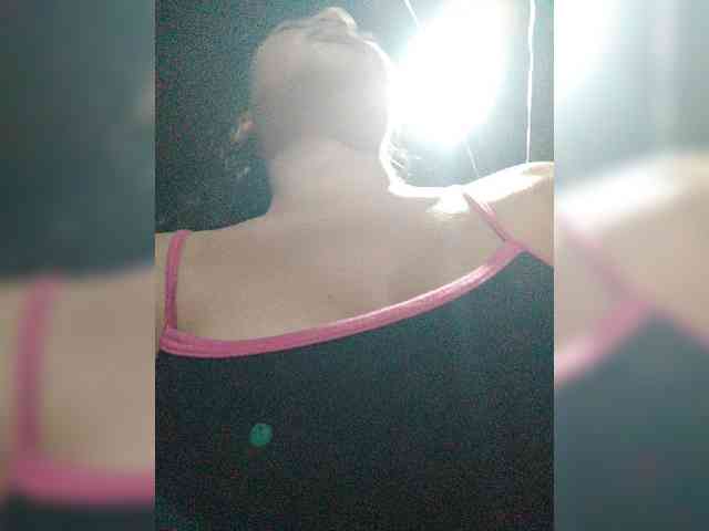 hornylittleprincess69 webcam