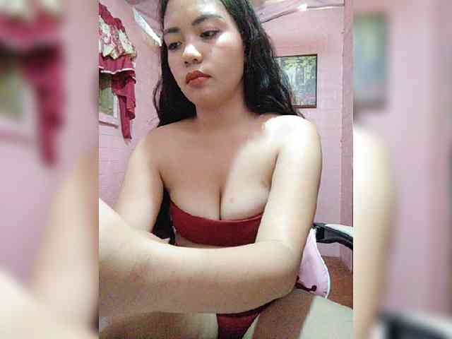 hornylittleprincess69