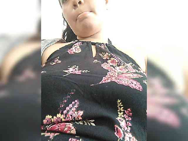 hornylittleprincess69 webcam